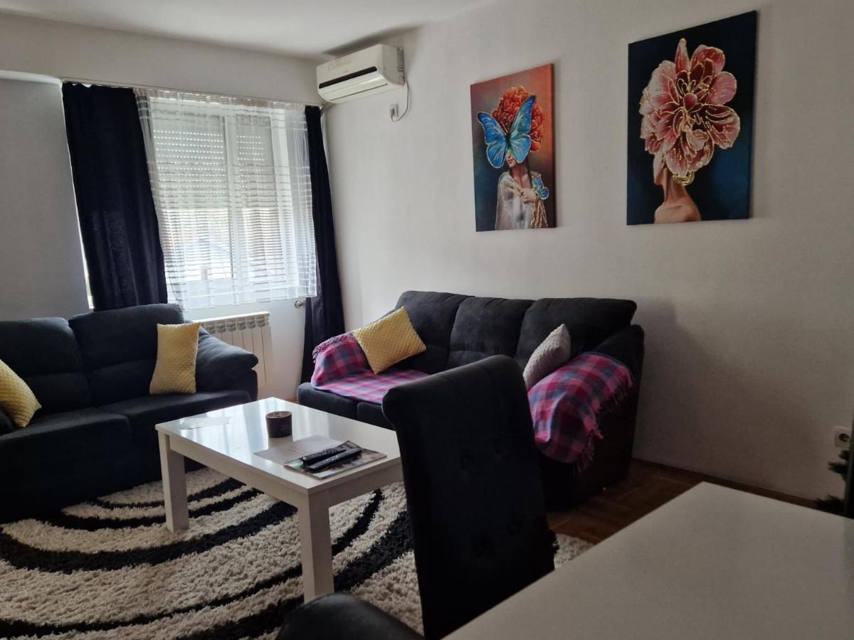 Apartamento Centar S Ni Exterior foto